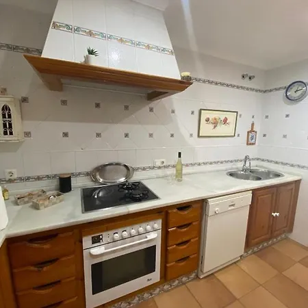 Daire Apartamento En Primera Linea De Playa Con Piscina. El Puerto de Santa María