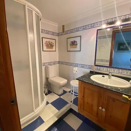 Διαμέρισμα Apartamento En Primera Linea De Playa Con Piscina. *